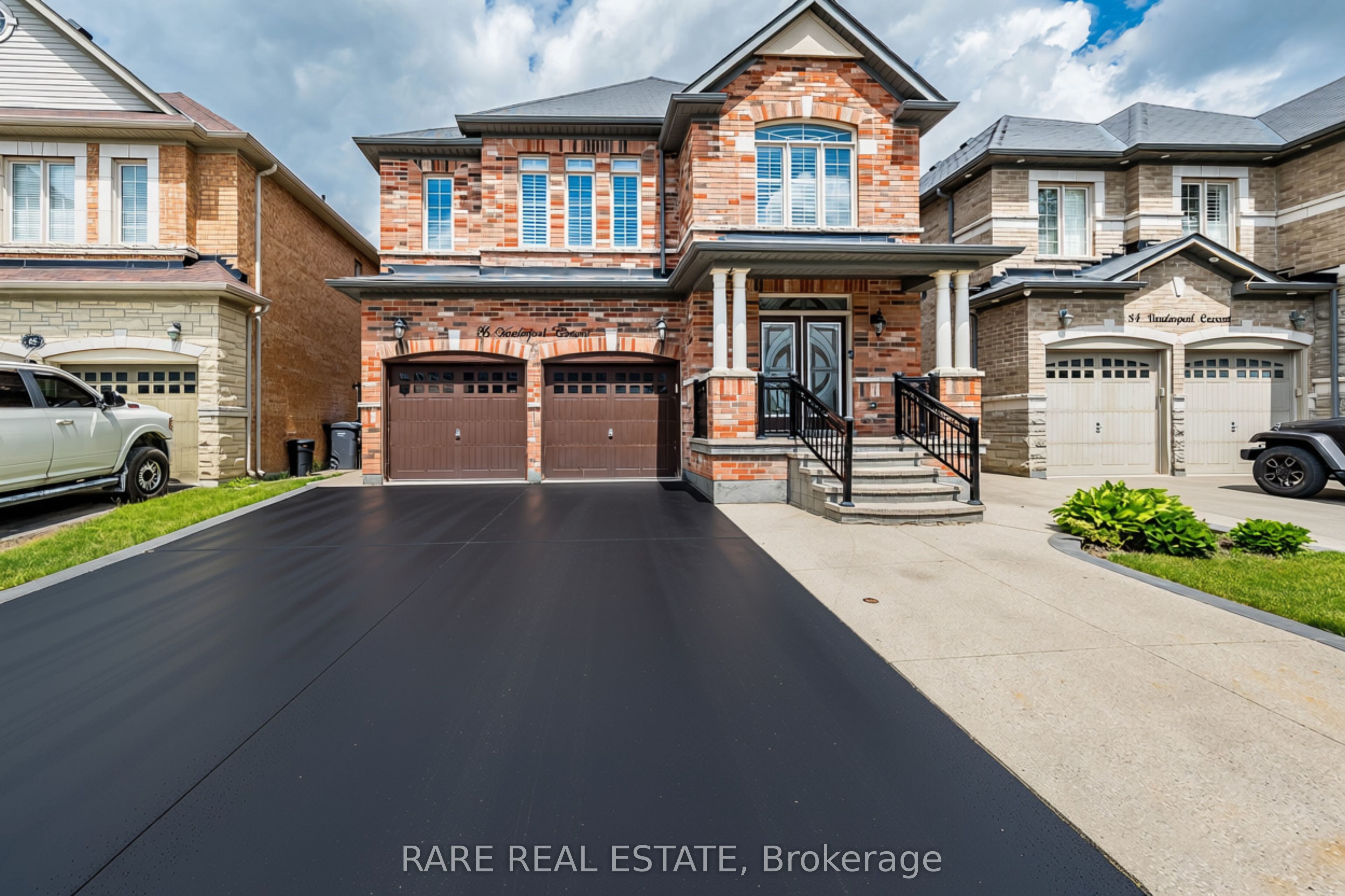 86 Vanderpool Crescent