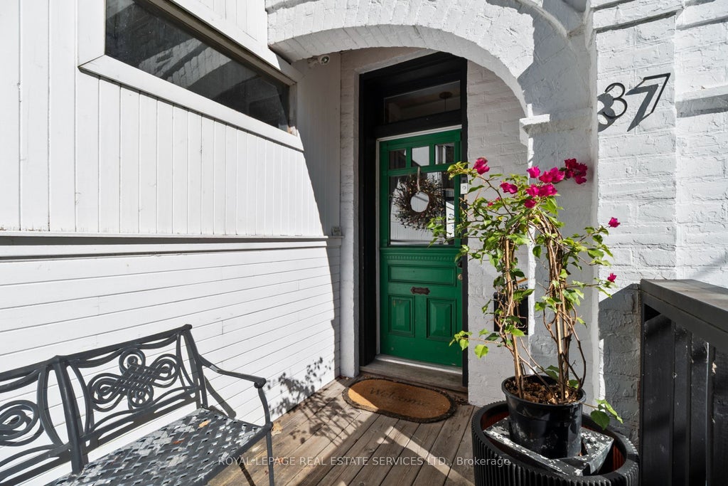 Photo of 37 Fuller Avenue, Toronto, ON M6R 2C4 (MLS # W14103330)