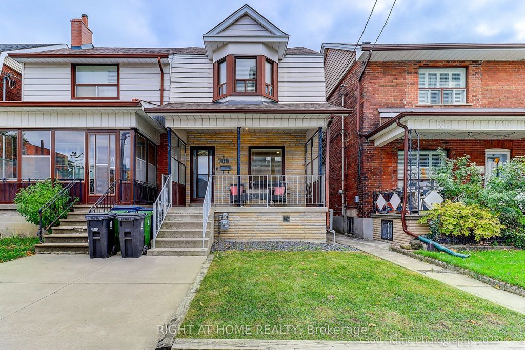 Photo of 709 Dupont Street, Toronto, ON M6G 1Z5 (MLS # W12604820)