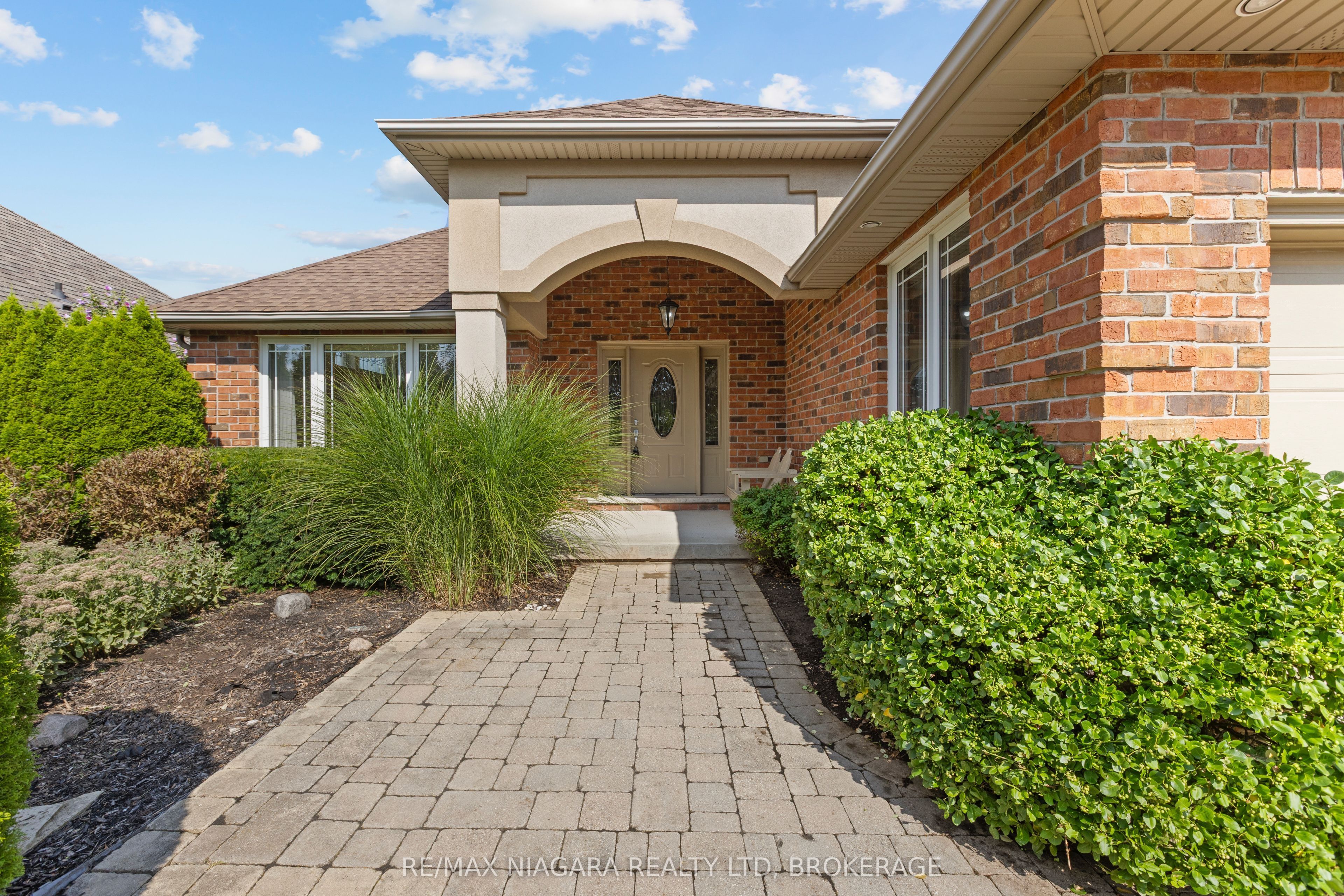 16 Cherry Ridge Boulevard
