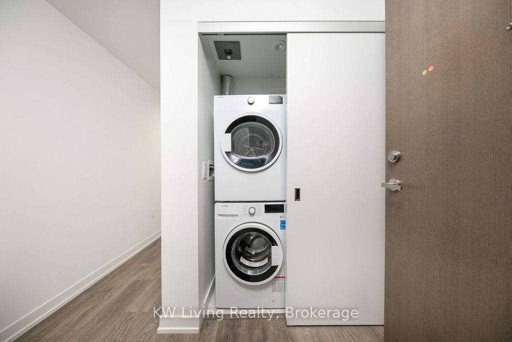 Photo of 15 Lower Jarvis Street #815, Toronto, ON M5E 0C4 (MLS # C12856808)