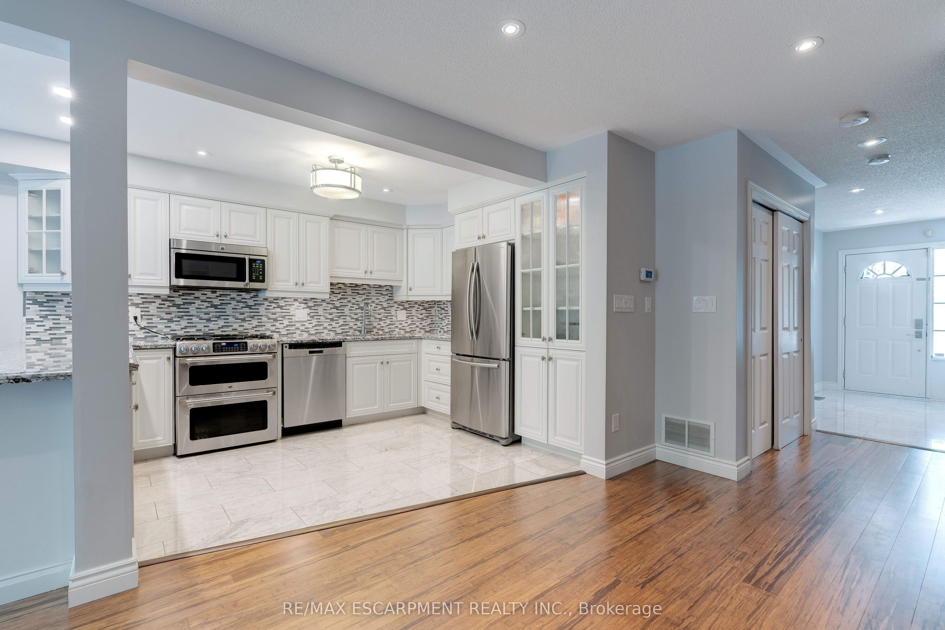 2151 WALKERS Line 19