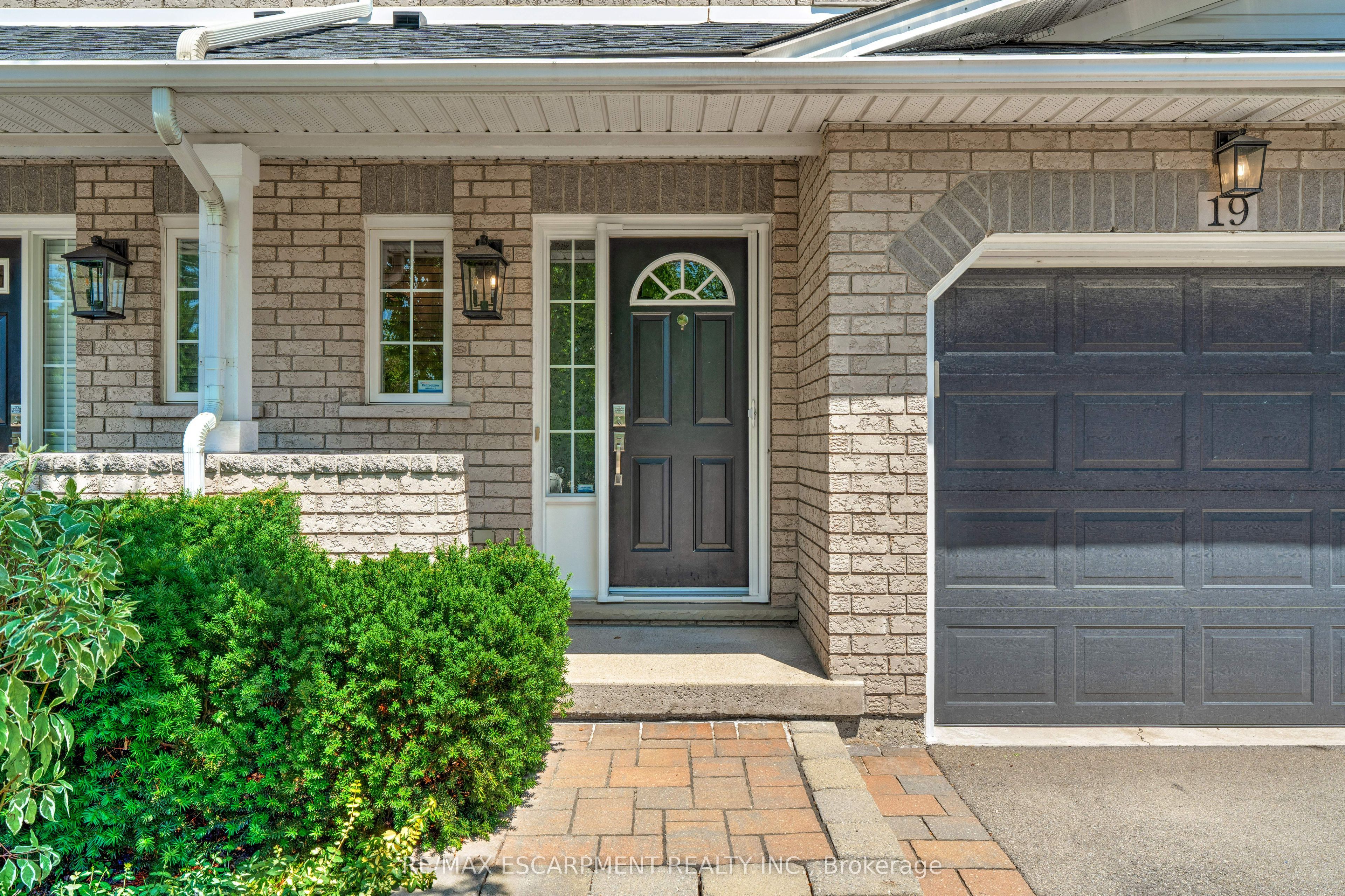 2151 WALKERS Line 19