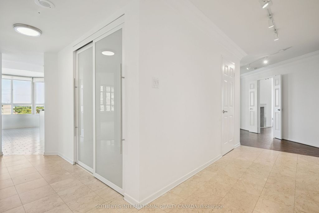 Photo of 130 Carlton Street #1104, Toronto, ON M5A 4K3 (MLS # C12454512)