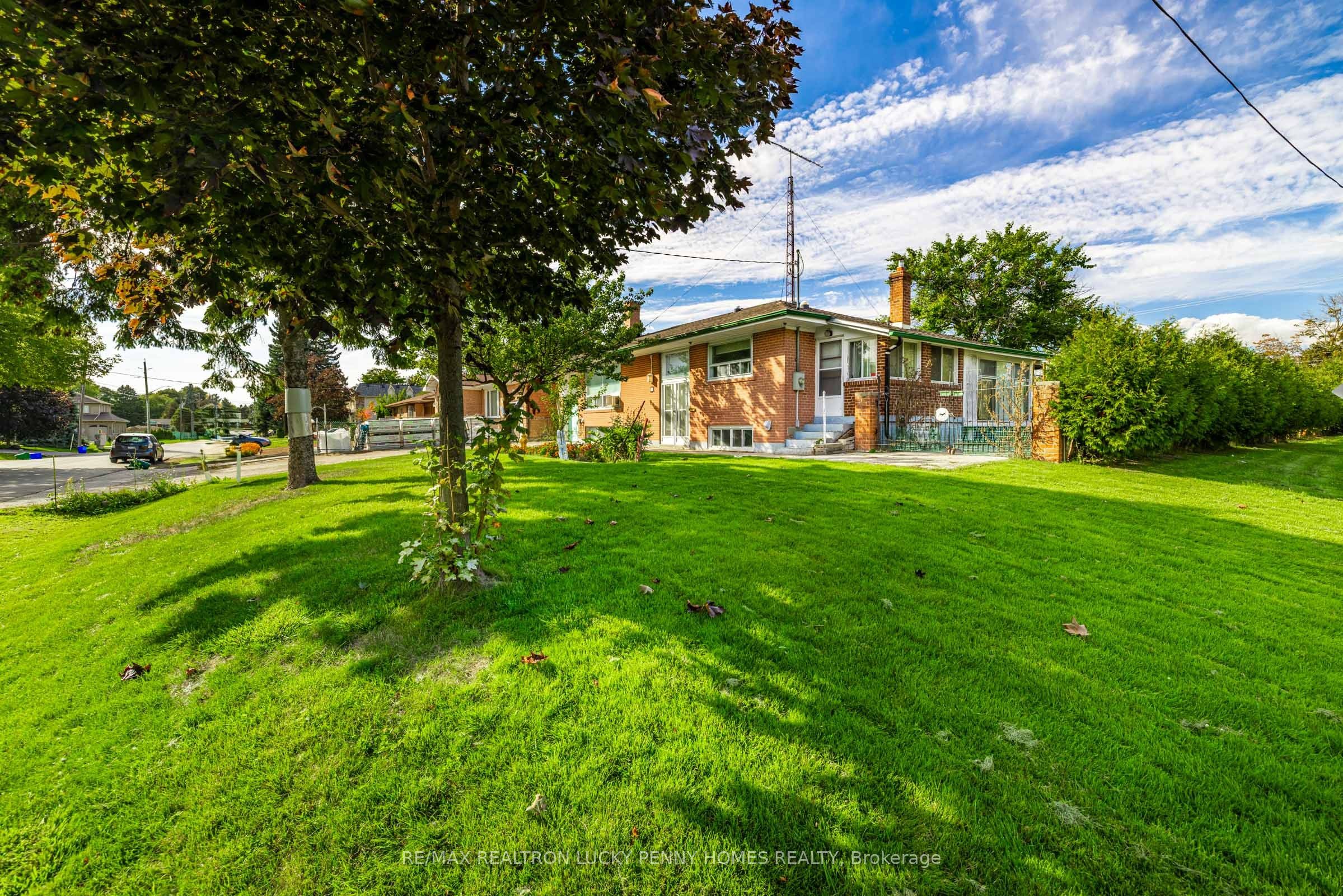 10 Abercorn Road