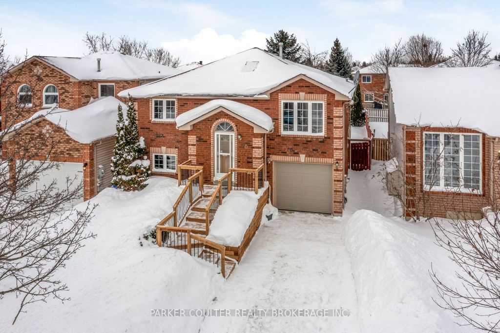 Photo of 50 Wessenger Drive, Barrie, ON L4N 8R3 (MLS # S12779574)