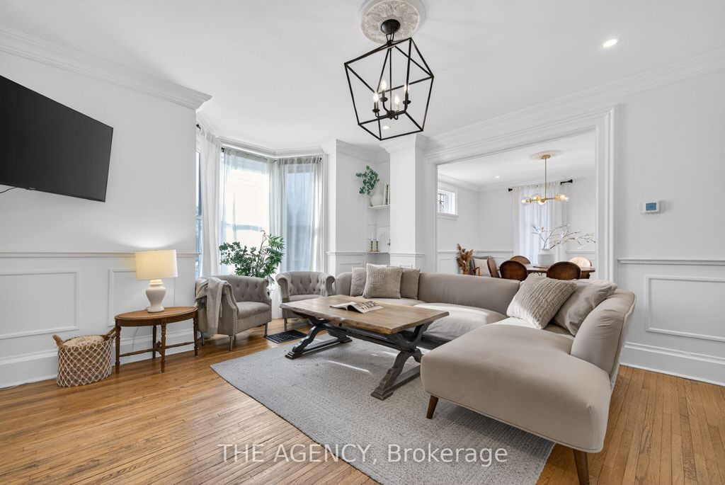 Photo of 4456 Park Street, Niagara Falls, ON L2E 2P6 (MLS # X12988942)