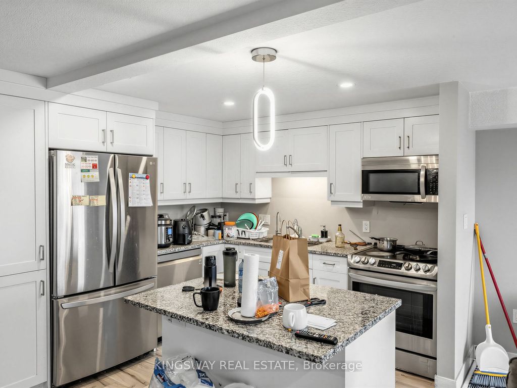 Photo of 1 Highbrook Street N, Kitchener, ON N2E 3N9 (MLS # X13484346)