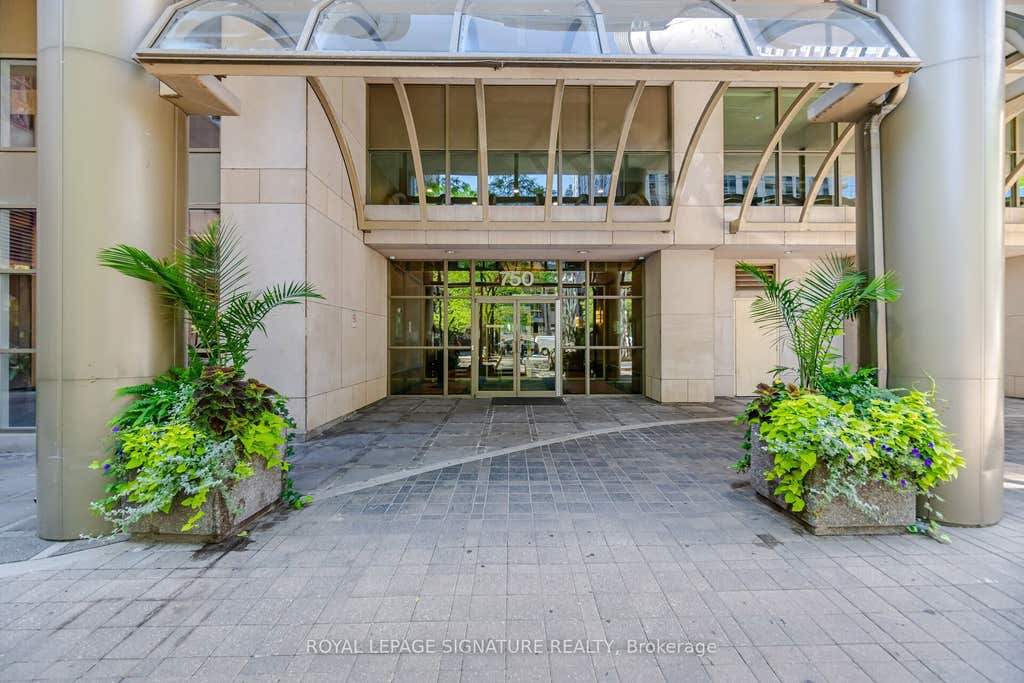 Photo of 750 Bay Street #3603, Toronto, ON M5G 1N6 (MLS # C13699200)