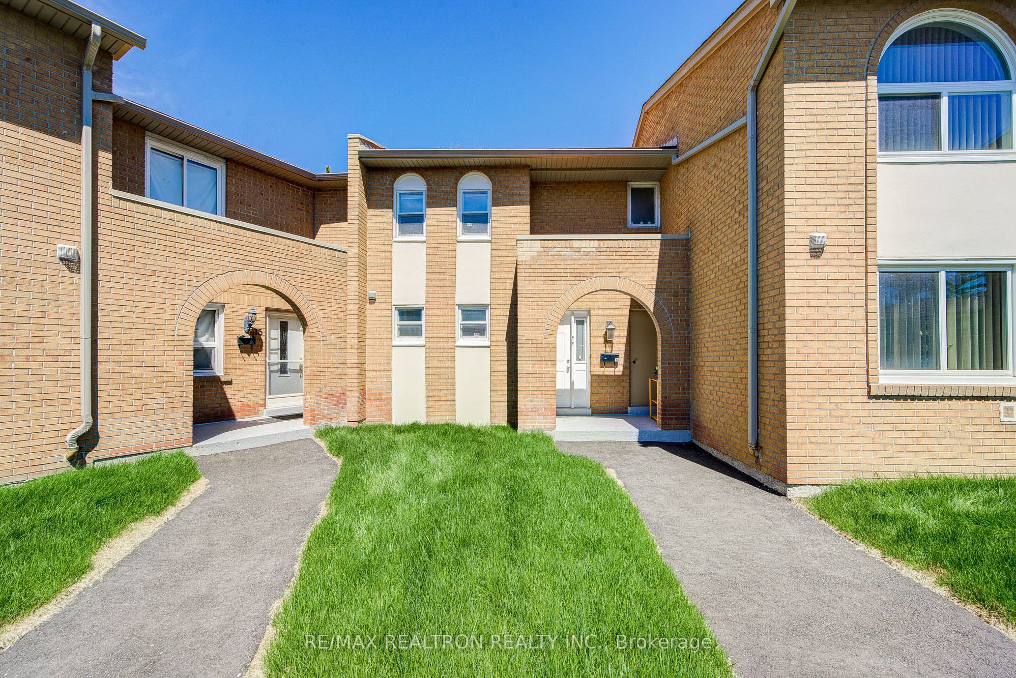 1180 Mississauga Valley Boulevard 14