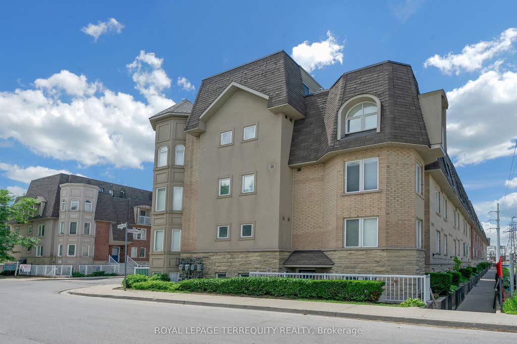 Photo of 75 Turntable Crescent #124, Toronto, ON M6H 4K9 (MLS # W13440240)