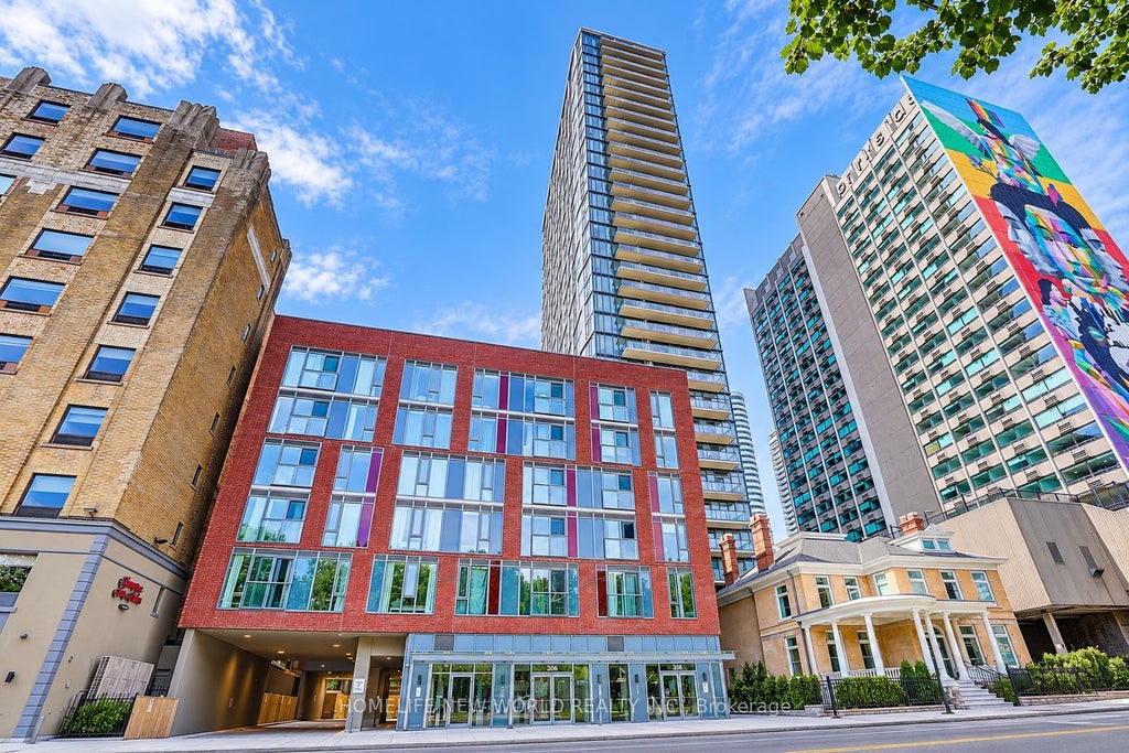 Photo of 308 Jarvis Street #3203, Toronto, ON M5B 0E3 (MLS # C13783648)