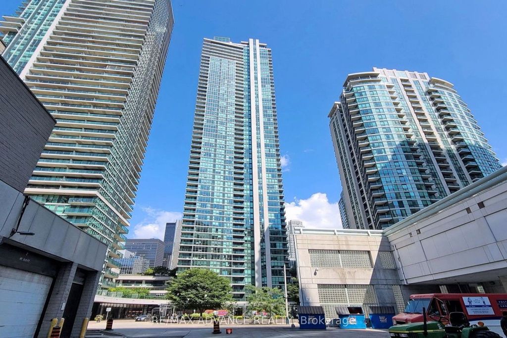 Photo of 33 Bay Street #4713, Toronto, ON M5J 2Z3 (MLS # C12264000)