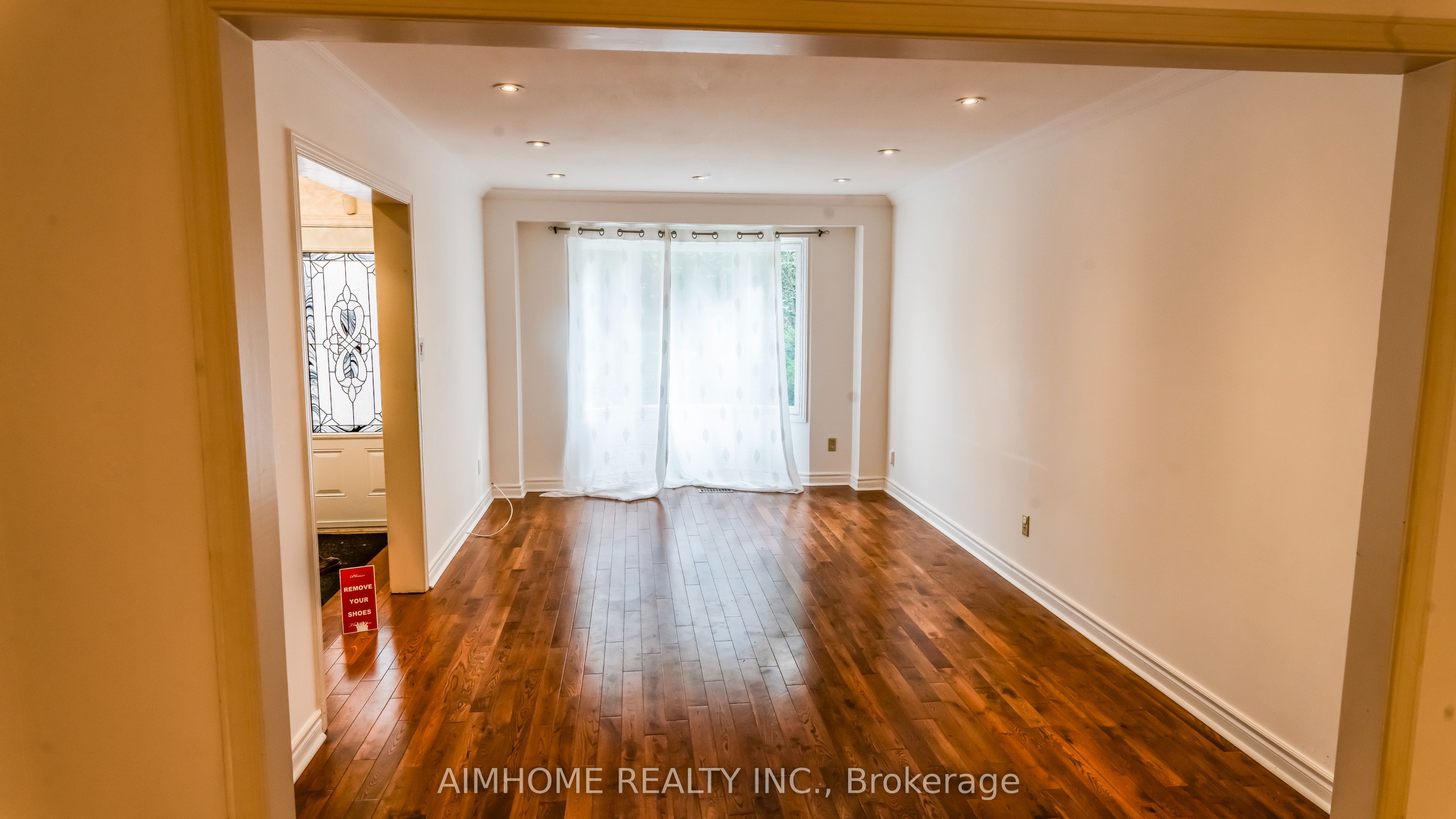 59 Peterborough Avenue