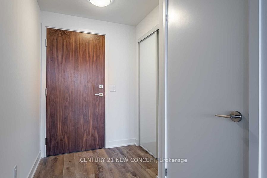 30 Baseball Place 819