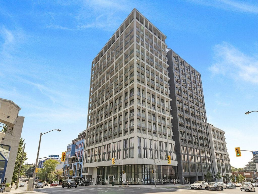 Photo of 2020 Bathurst Street #1909, Toronto, ON M5P 0A6 (MLS # C12670472)