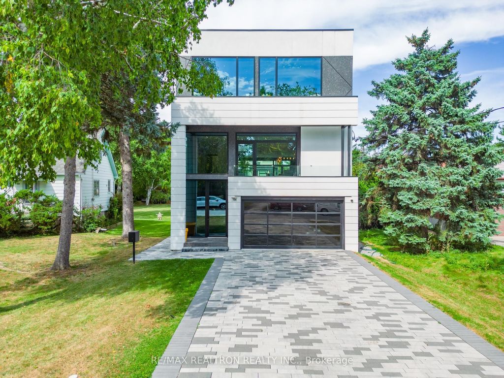 Photo of 156 Garden Avenue, Richmond Hill, ON L4C 6M2 (MLS # N12455680)