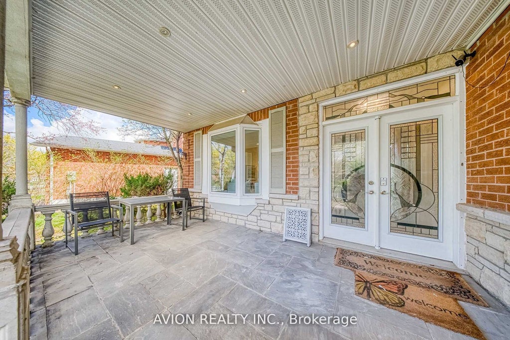 Photo of 134 Butterfield Crescent, Vaughan, ON L6A 1J4 (MLS # N13494826)