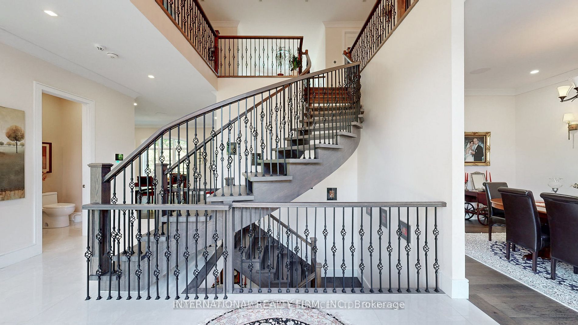 1286 Cambridge Drive