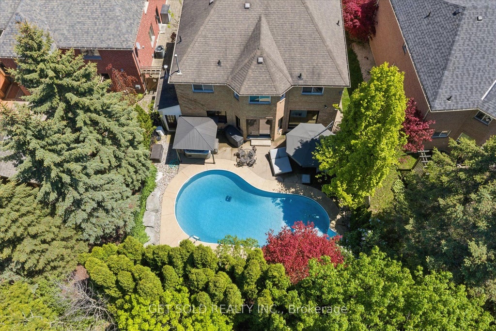 Photo of 64 Spence Drive, Aurora, ON L4G 6M6 (MLS # N13633348)
