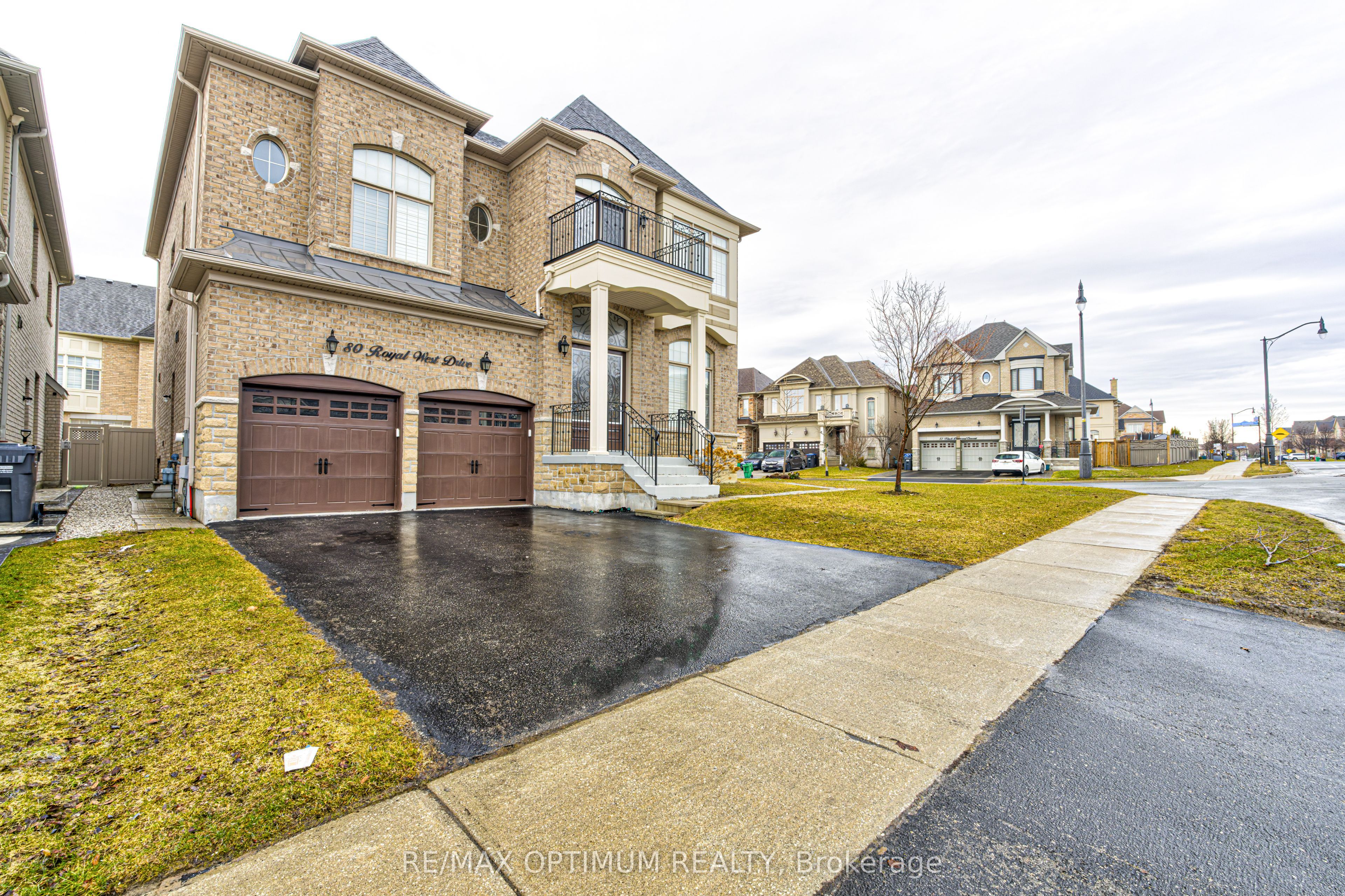 80 Royal West Drive