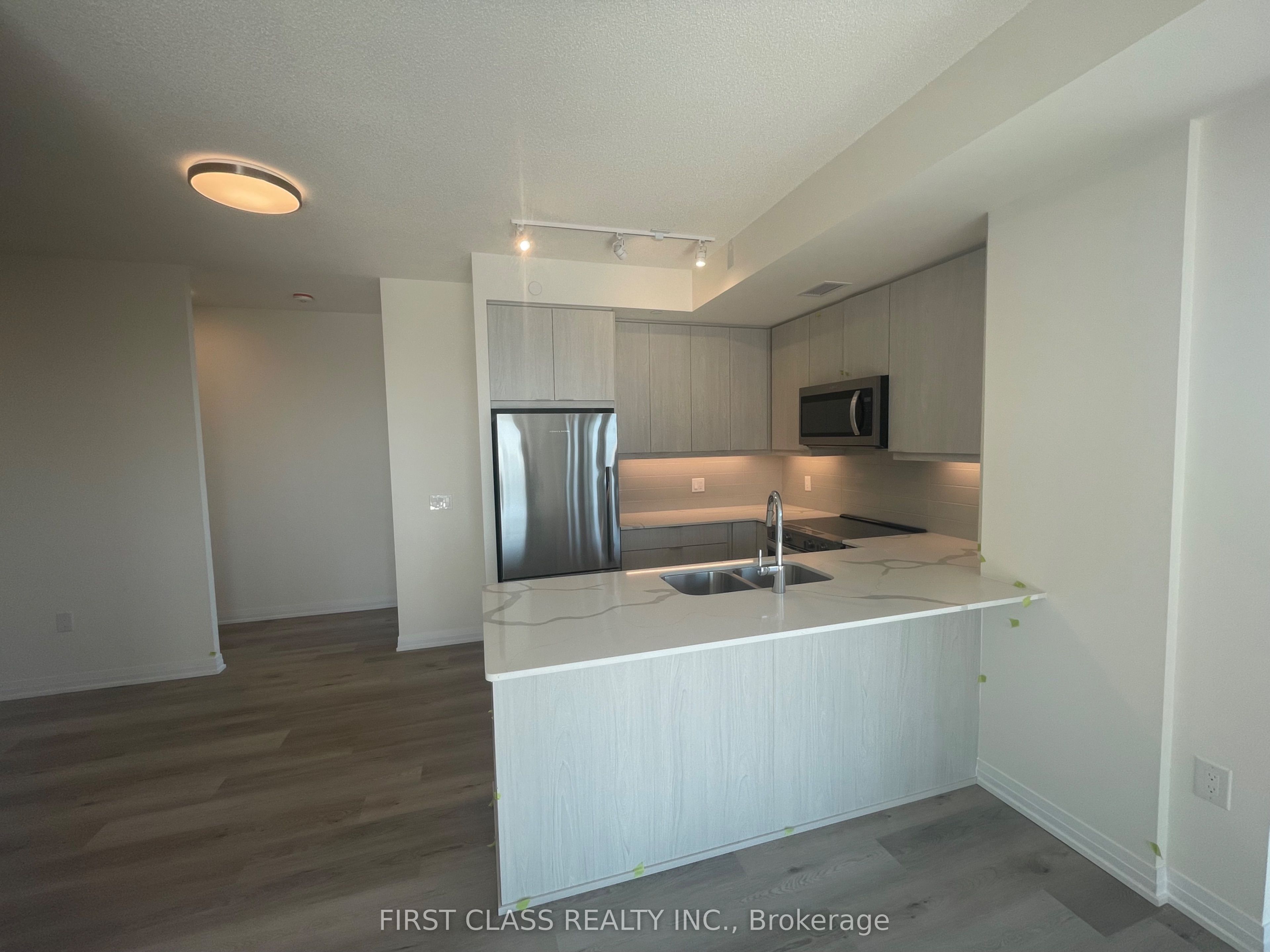 15 Watergarden Drive 1201