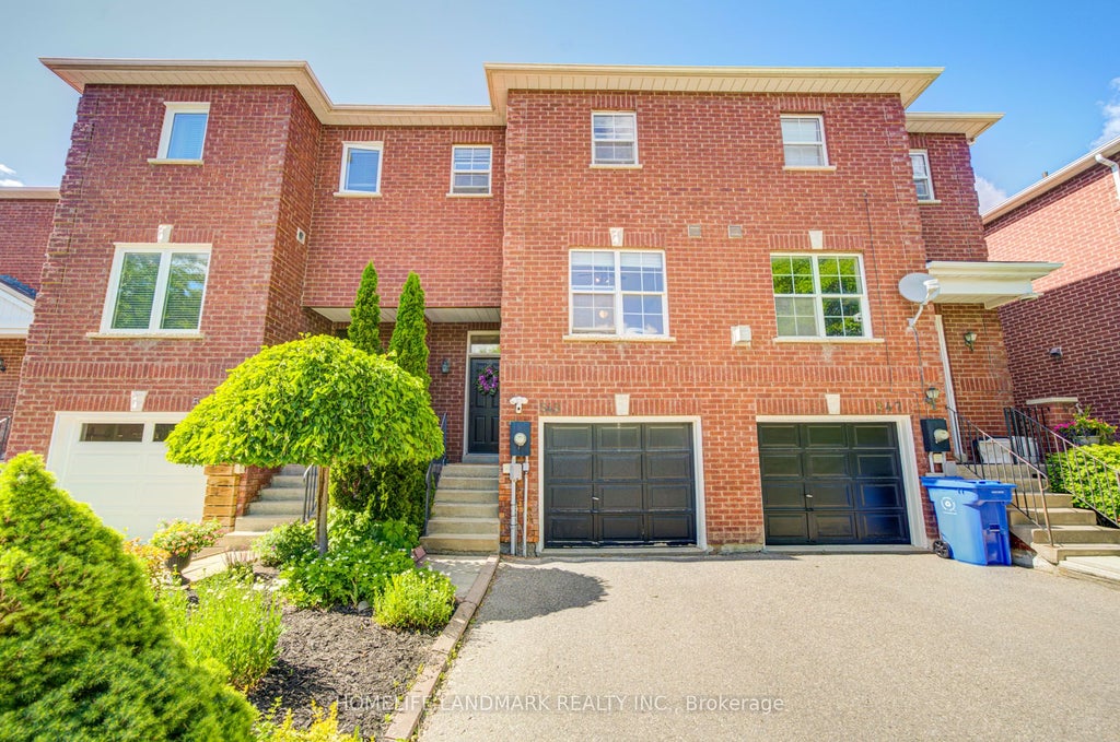 Photo of 545 Bondi Avenue, Newmarket, ON L3Y 8R5 (MLS # N13484030)