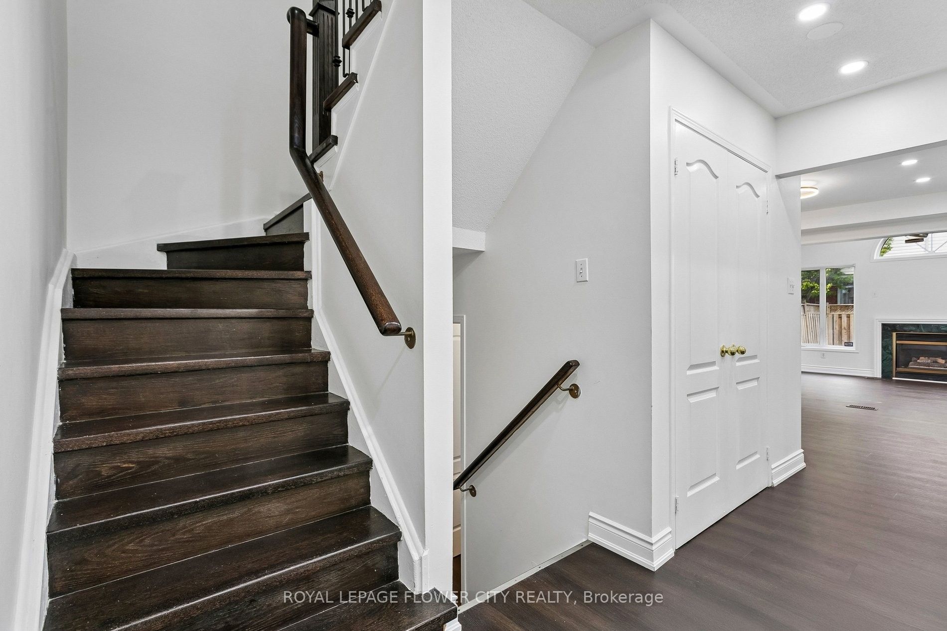 99 Cordgrass Crescent