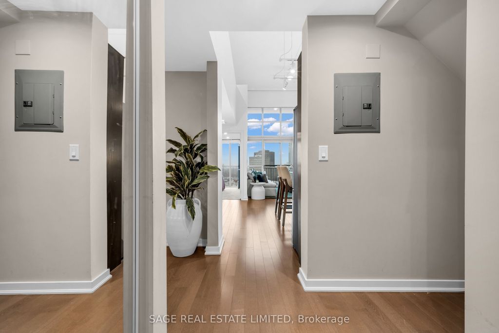 Photo of 2 Fieldway Road #803, Toronto, ON M8Z 0B9 (MLS # W12877134)