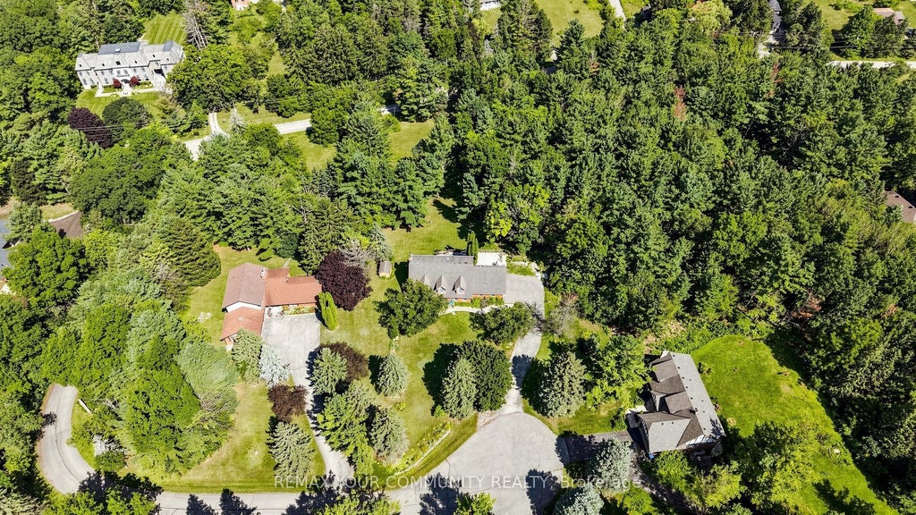 Photo of 243 Ridge Road, Aurora, ON L4G 0M3 (MLS # N13827006)
