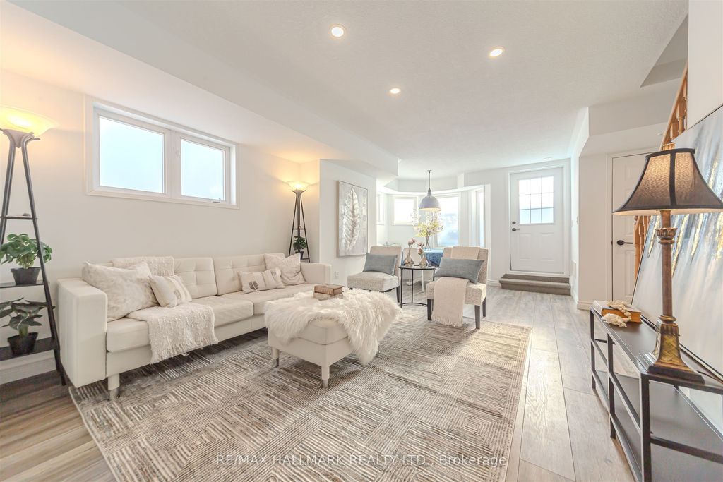 Photo of 10 Turntable Crescent #101, Toronto, ON M6H 4K9 (MLS # W12756098)