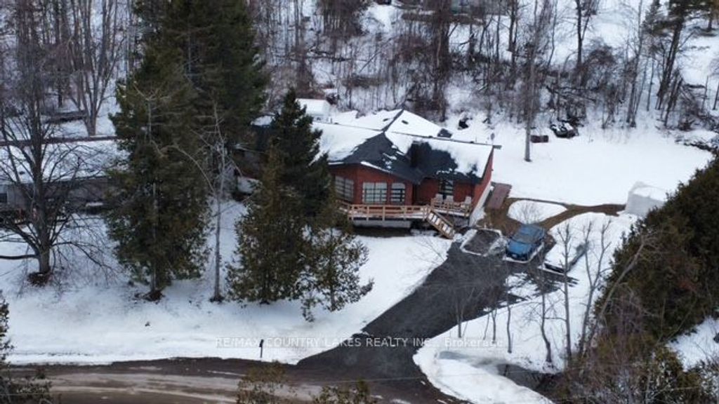 Photo of 4 MACPHERSON Crescent, Kawartha Lakes, ON K0M 2B0 (MLS # X12906872)