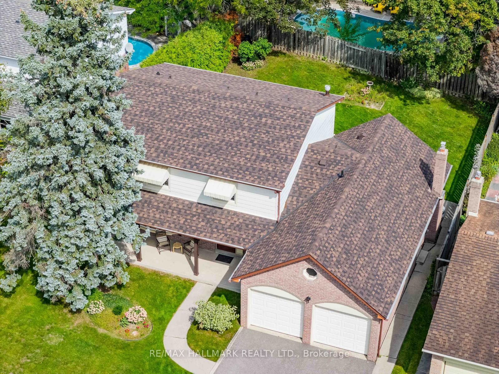 27 Sir Gawaine Place