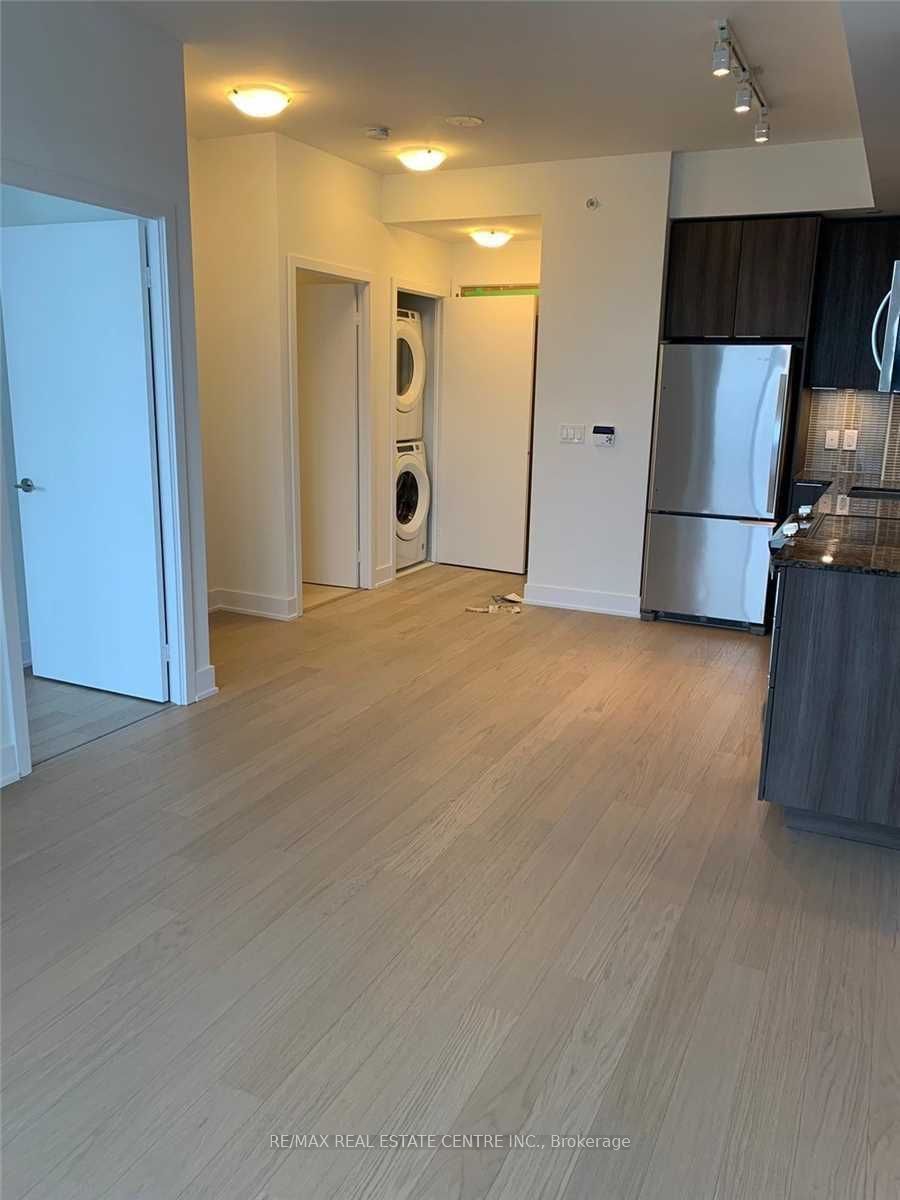 30 Shore Breeze Drive 4906