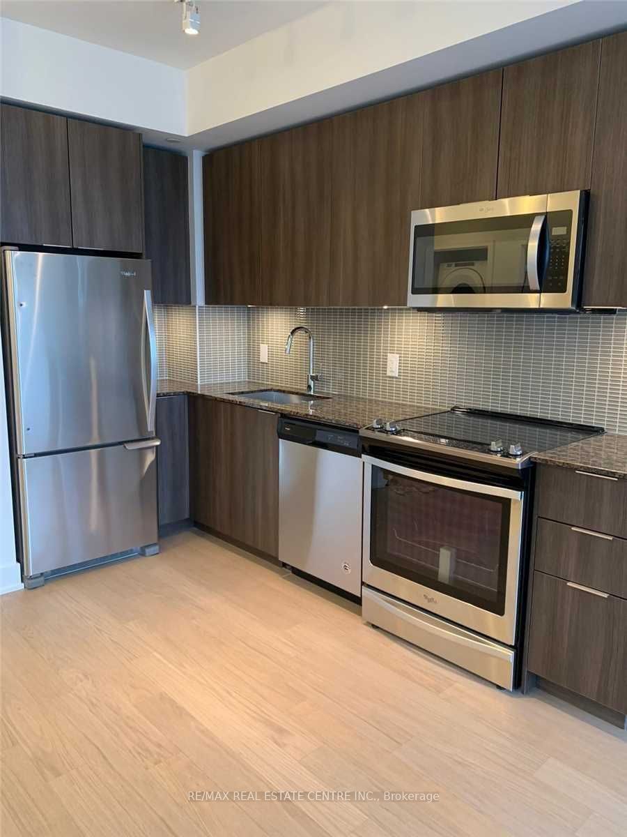 30 Shore Breeze Drive 4906