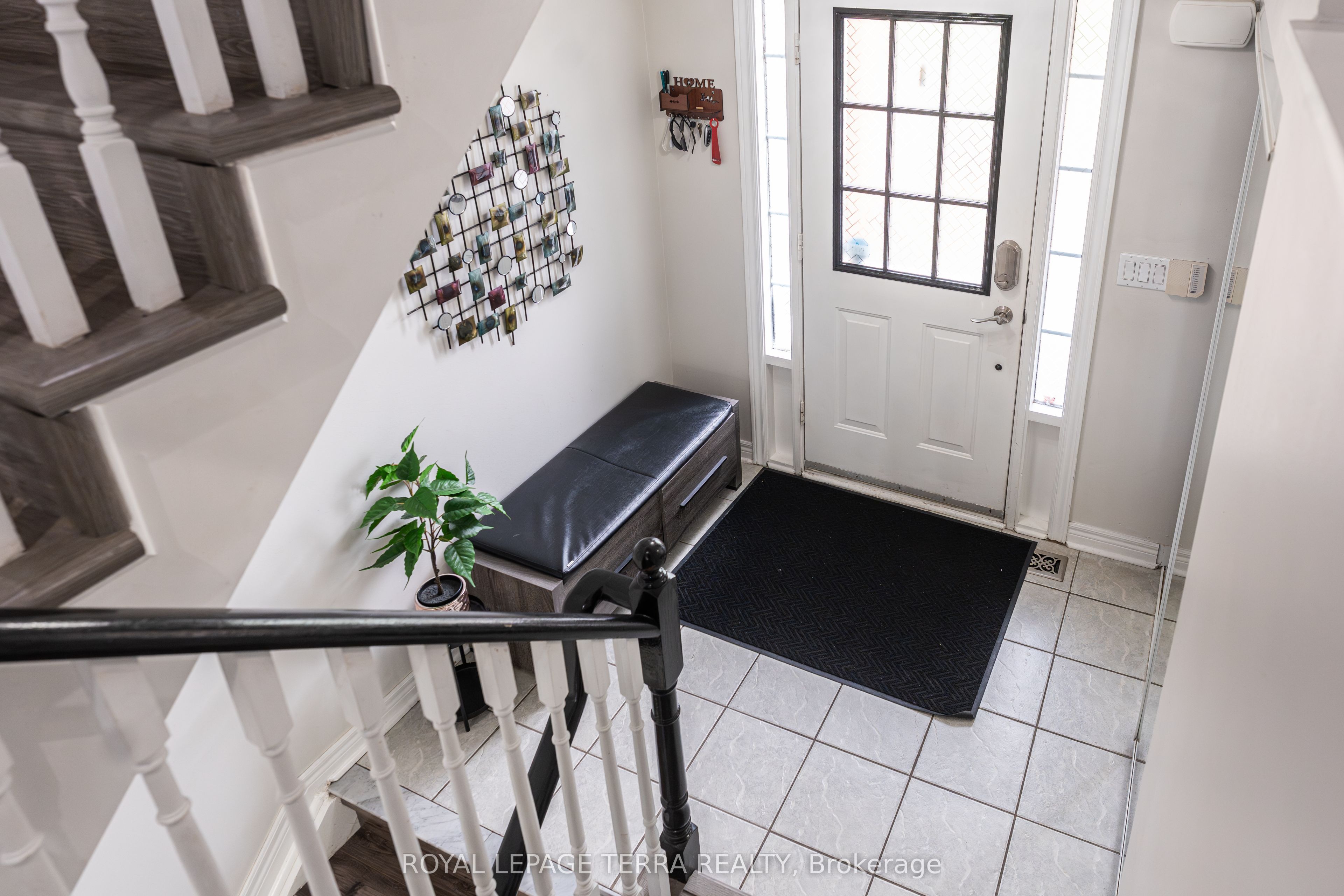 2871 Darien Road 7