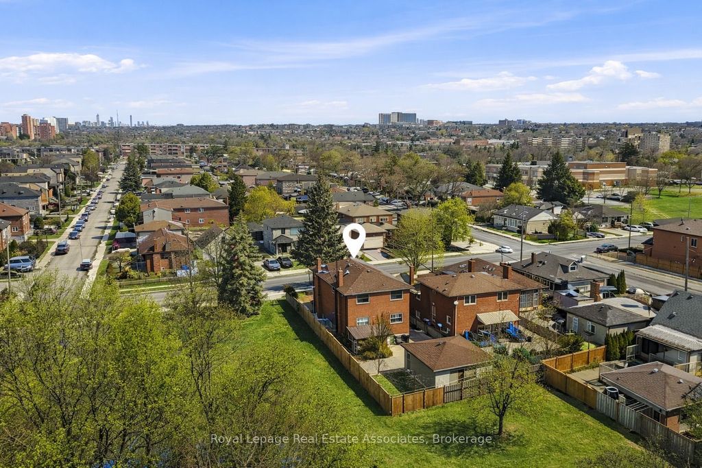 Photo of 117 Harding Avenue, Toronto, ON M6M 3A4 (MLS # W12805654)