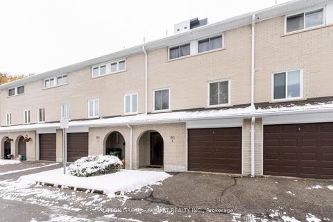 Photo of 95 Rameau Drive #4, Toronto, ON M2H 1T6 (MLS # C12761004)