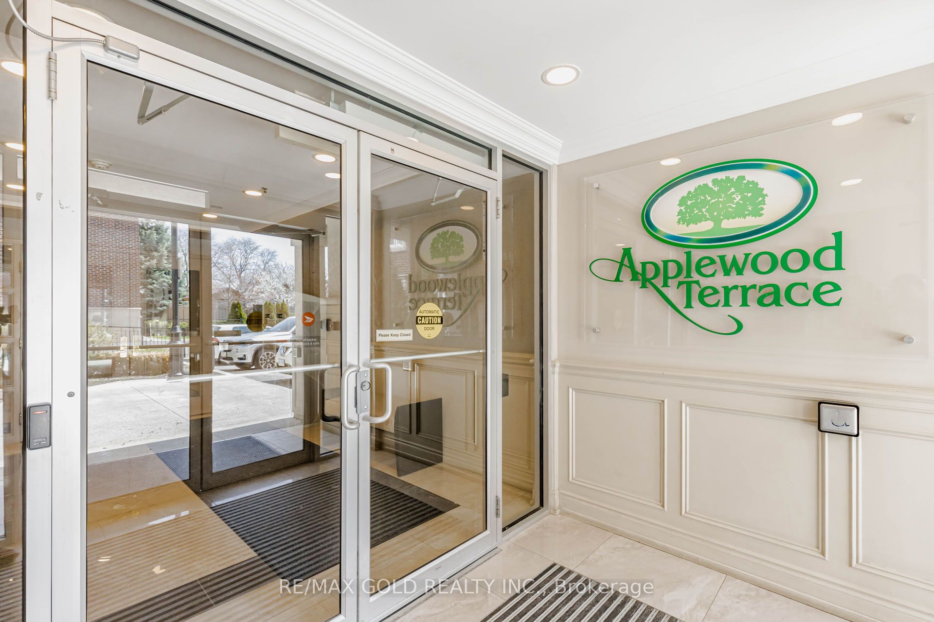 3351 Cawthra Road 223