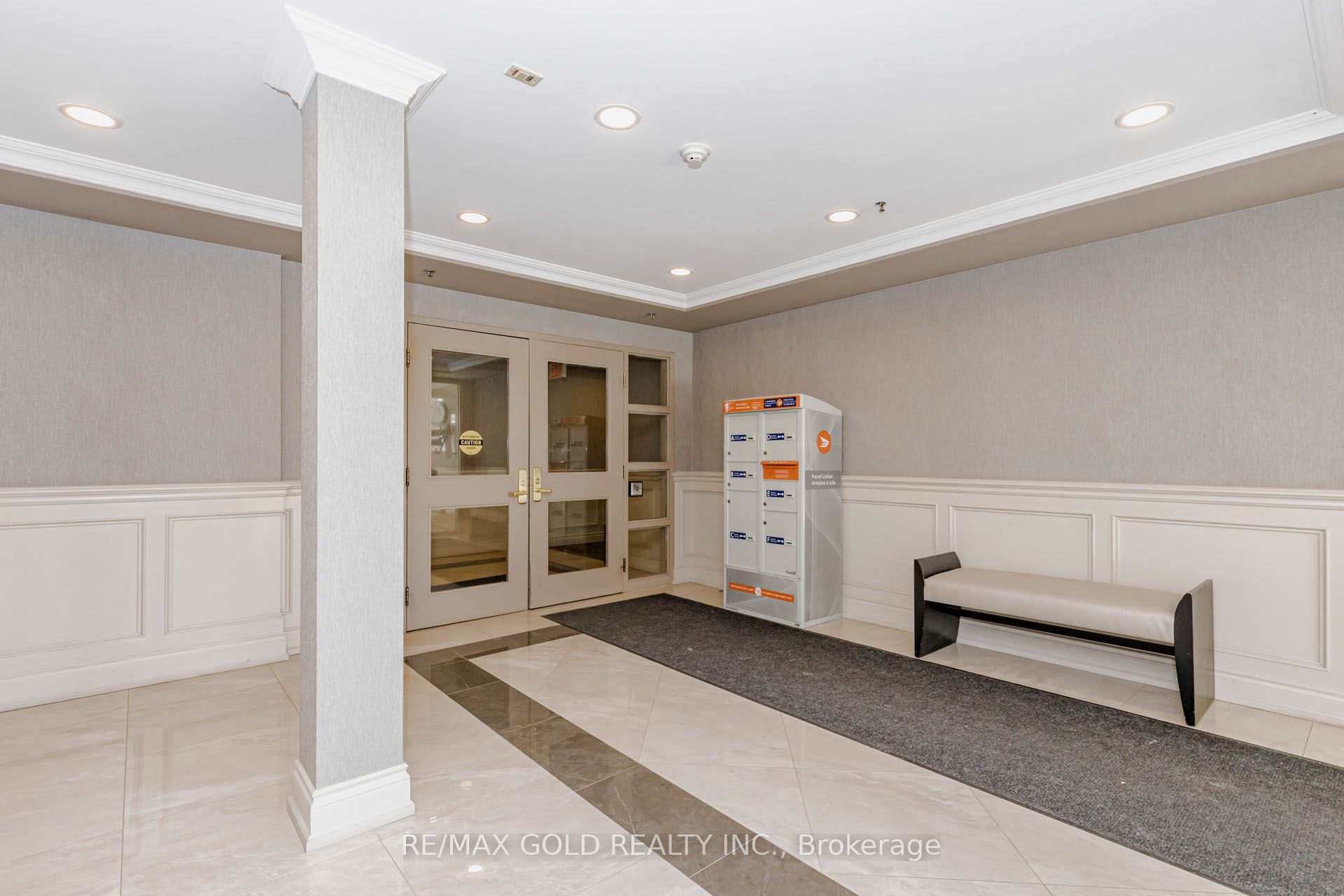 3351 Cawthra Road 223