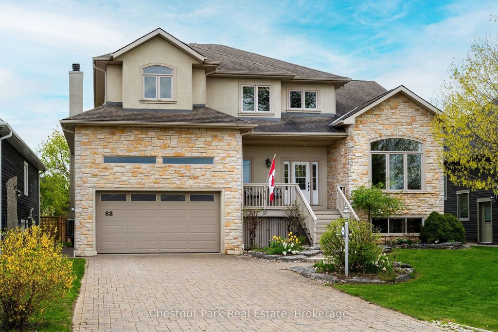 Photo of 82 Stanley Street, Collingwood, ON L9Y 0G7 (MLS # S13156784)