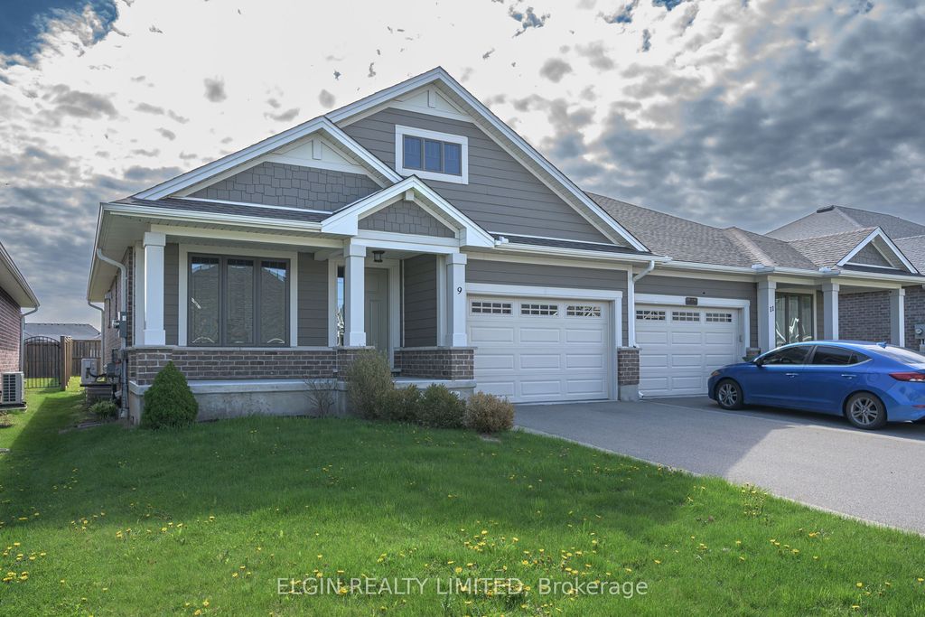 Photo of 9 Ashberry Place, St. Thomas, ON N5R 0H7 (MLS # X13102092)