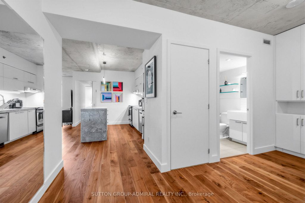 Photo of 55 Stewart Street S #907, Toronto, ON M5V 2V1 (MLS # C12978668)
