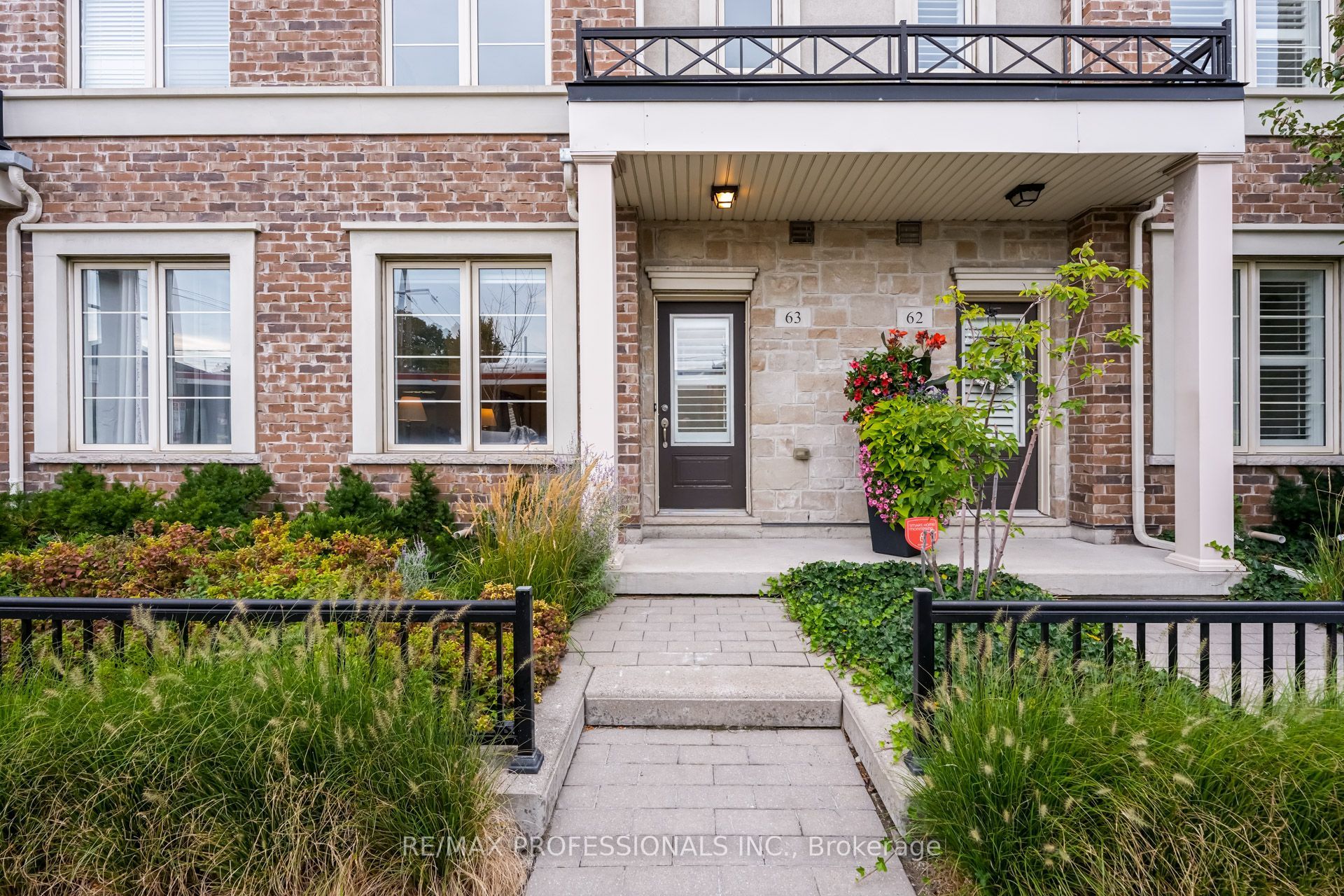 636 Evans Avenue 63