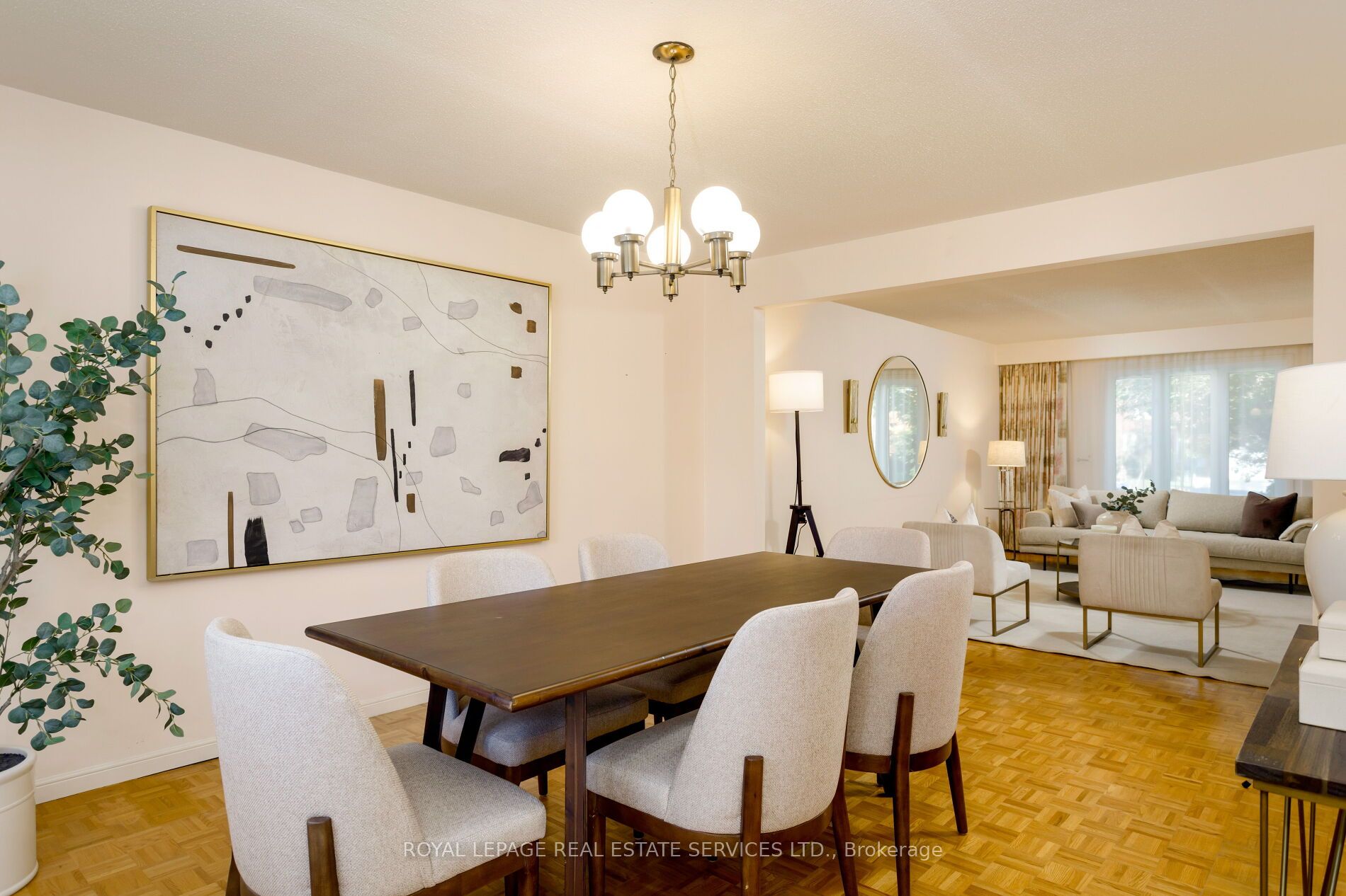 804 Willowbank Trail