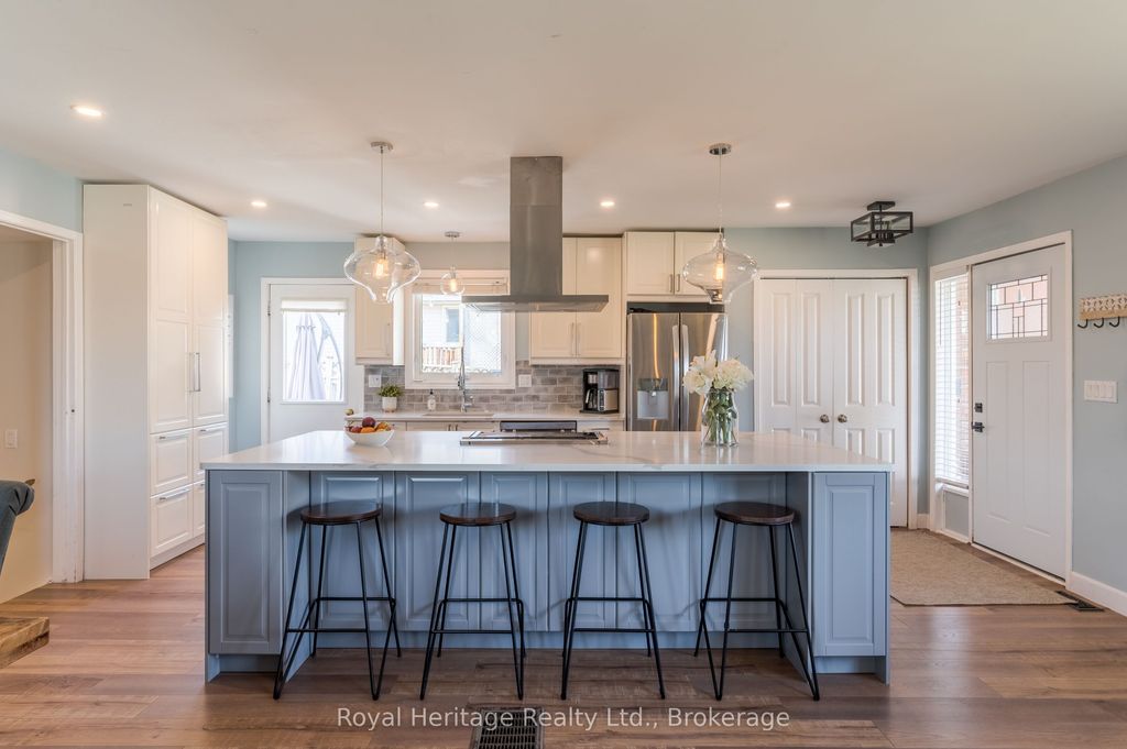 Photo of 25 Hewson Drive, Port Hope, ON L1A 4C8 (MLS # X13517684)