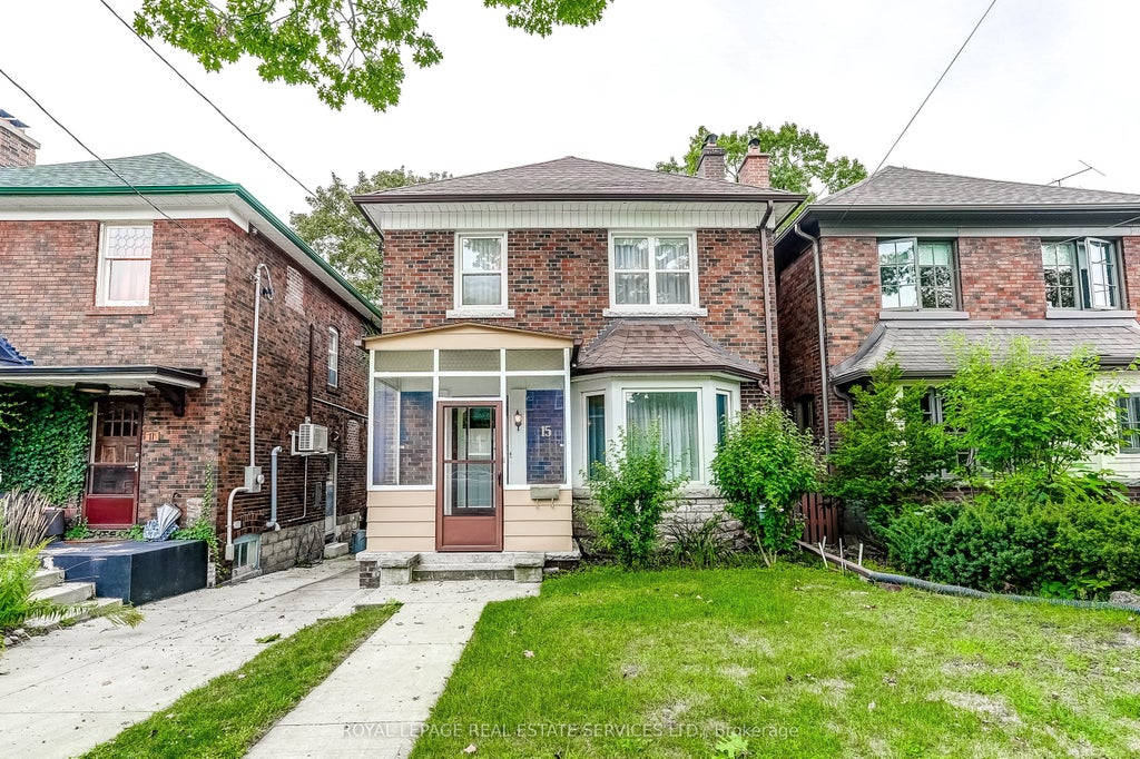Photo of 15 Oakview Avenue, Toronto, ON M6P 3J3 (MLS # W13787070)