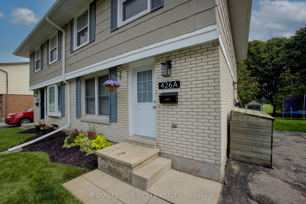 Photo of 426A Dunvegan Drive, Waterloo, ON N2K 2C7 (MLS # X13778332)