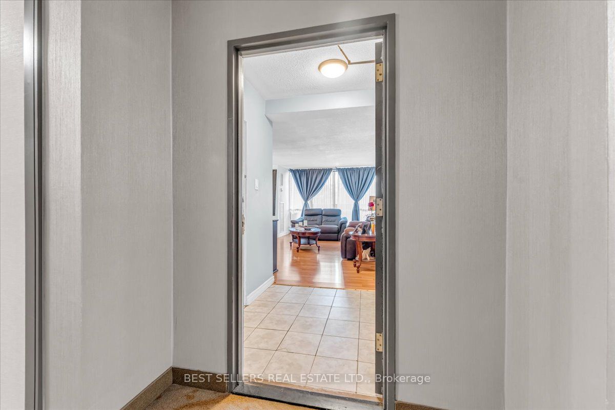 627 The West Mall N/A 208