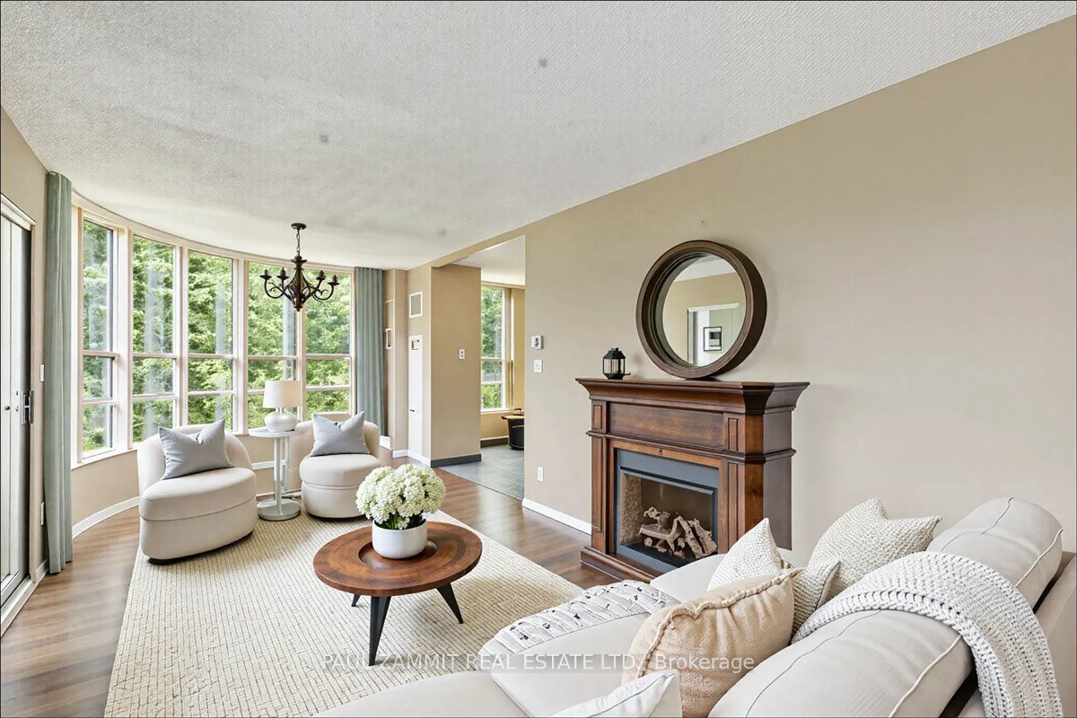 7905 Bayview Avenue 222